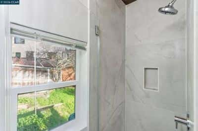 Adorable, cute cottage nestled in the Redwoods above the UC Berkley Ca 6