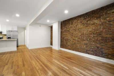 Beautiful South End Apartment with Private Patio & Two Parking Spaces 3