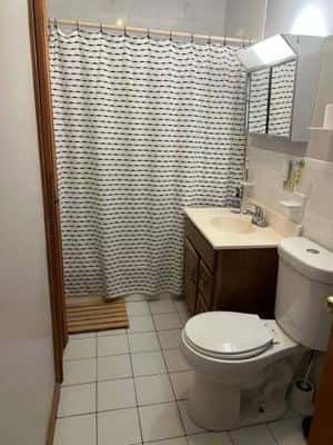 Room at Cambridge  - 3 Bed / 1 Bath 6