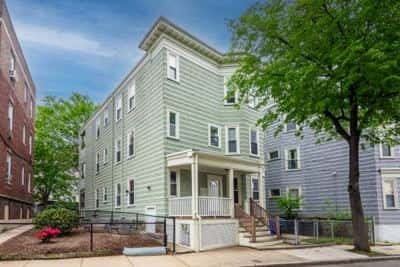 Furnished room in 4bed/2baths with other Grad Students 9/1 NO FEE 1