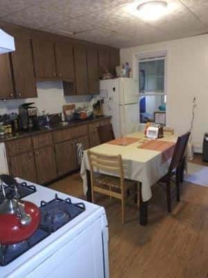 2 Bedroom Great location! 6