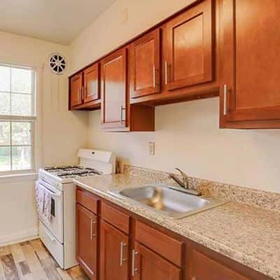 Vibrant Living Meets Cozy Retreats: Your Next Home Awaits Here! 3