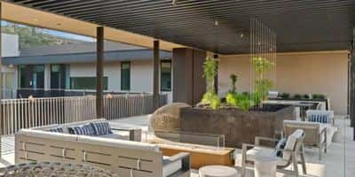 Outdoor Kitchen, Controlled-Access Garage, EV Charging 7
