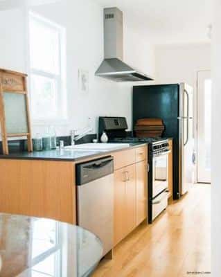 1 Bedroom in East Hollywood with Wood Style Floors + 1 Month Free!! 4