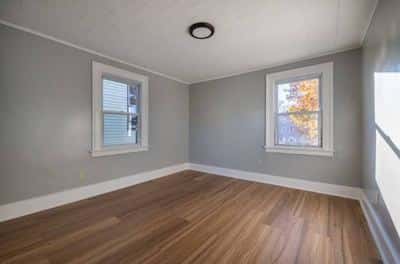 FURNISHED 3 BEDROOM ALL UTILITES INCLUDED! 3