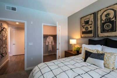 TMLP 14-mo. | Must-See 2 BR/2 BA-Modern Kitchens, Bike Shop, Bark Park 6