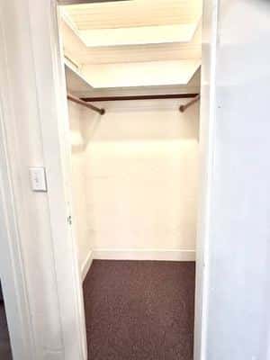 Garden view  Berkeley studio in clean secure building. All utilities i 5