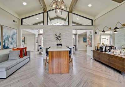 Accent Walls Program, available, Online Rental Payments, Linen Closet 5