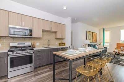 Cuddle with your pets in our cozy 2 Bed / 2 Bath. Visit today! 2
