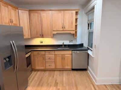 Large one bedroom Condo in Brookline. Heat/HW included. Avail Now 5