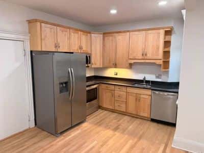Large one bedroom Condo in Brookline. Heat/HW included. Avail Now 4