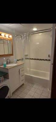 SOUTH BOSTON  1 BEDROOM  AVAILABLE SEPT 1ST 4