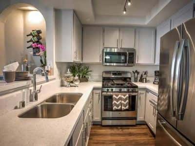 Dishwasher, Disposal, Wheelchair Access, Garage Parking 5
