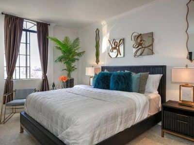 Dishwasher, Disposal, Wheelchair Access, Garage Parking 8