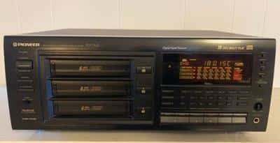 Pioneer CD Changer 1