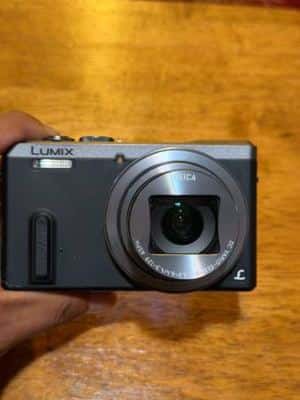 Panasonic LUMIX DMC-ZS40 Digital Camera 2