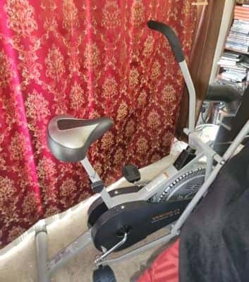 FREE – Numerous Sherman Oaks Apartment Contents 8