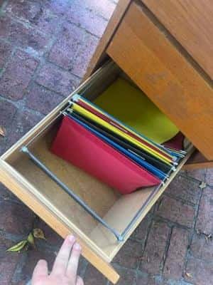 Free desk with drawers 5