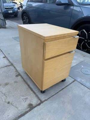 Curb alert: IKEA rolling file cabinet / bedside table 2