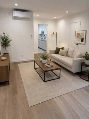 REDUCED - Hollywood Remodel... with no silicone injections! Unfurnishe 3