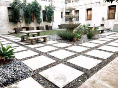MOVE-IN SPECIAL! Beautiful  Remodeled NY Style Studio! OPEN HOUSE 1