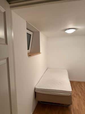 Rom i pen sokkelleilighet på Grefsen 4