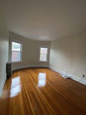 looking for someone who join apartment in Beacon St, Brookline 1