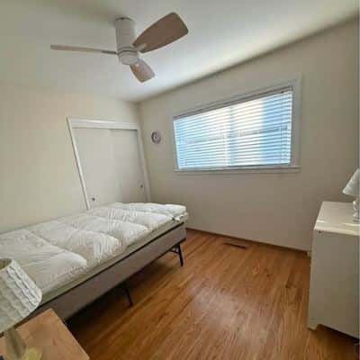 Private room for rent 1