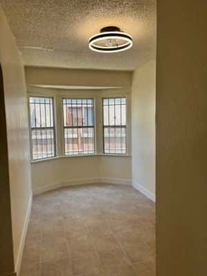 2 Beds 1 Bath Townhouse 1