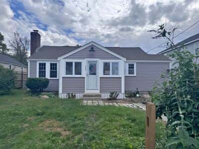 3 Beds 1 Bath - House 1