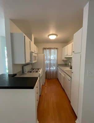 1 Bed 1 Bath - Apartment 6