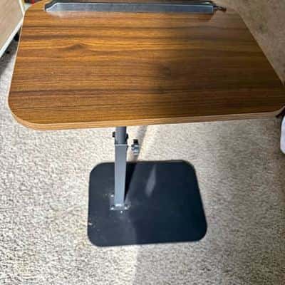 Height Adjustable Laptop desk 1