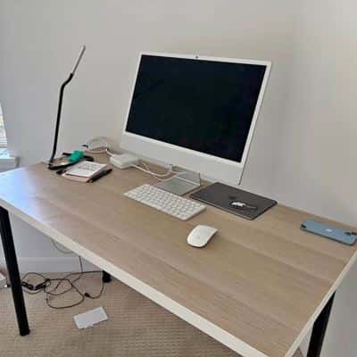 Computer desk for sale 1