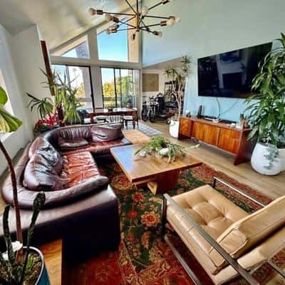 Private Room For Rent 1