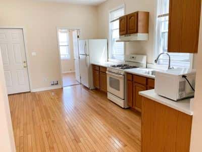 2 BR for rent — 3111 N Southport Ave APT 2, Chicago 6