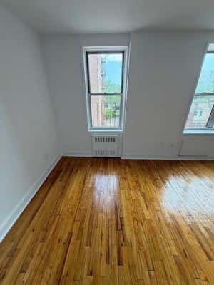1 BR for rent — 111-14 76th Ave #412, Forest Hills 4