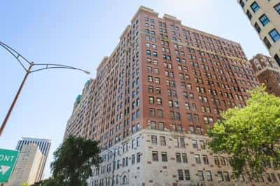 1 BR for rent — 3260 N Lake Shore Dr, Chicago 1