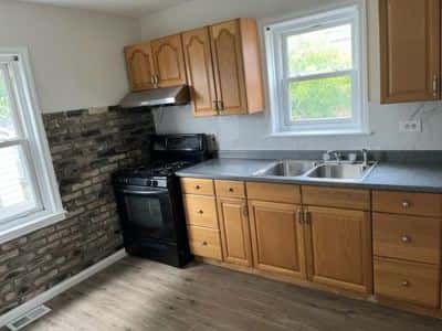 4 BR for rent — 6934 S Karlov Ave, Chicago 7