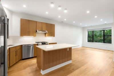 2 BR for rent — 1246 W Bryn Mawr Ave, Chicago 2