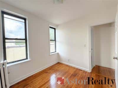 1 BR for rent — 4152 49th St APT 12, Sunnyside 8
