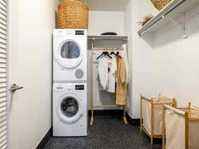 1 BR for rent — 5 Lincoln Ave, Bronx 6