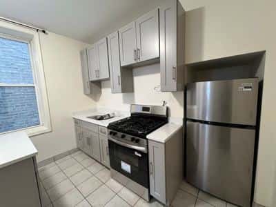 1 BR for rent — 3038 S Canal St #1BF, Chicago 5