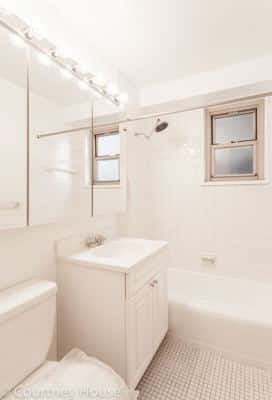 1 BR for rent — 55 W 14th St APT 6A, New York 4