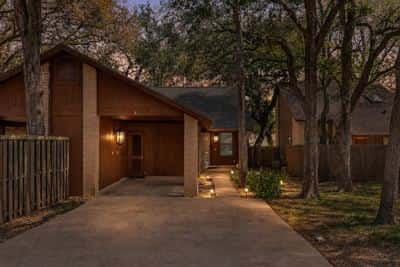 2 BR for rent — 1008 Milford Way #B, Austin 1
