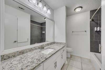 2 BR for rent — 1008 Milford Way #B, Austin 7