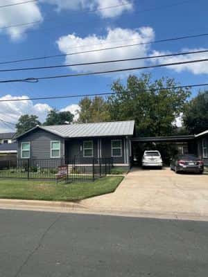 2 BR for rent — 1901 W 38th St, Austin 1