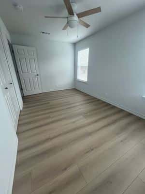 2 BR for rent — 1901 W 38th St, Austin 4