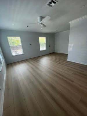 2 BR for rent — 1901 W 38th St, Austin 5