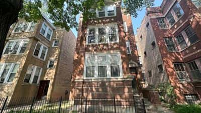 3 BR for rent — 6322 N Lakewood Ave #G, Chicago 1