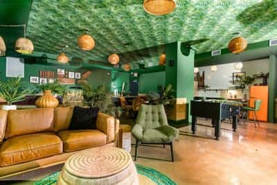 Studio for rent — 5050 N Broadway St, Chicago 4